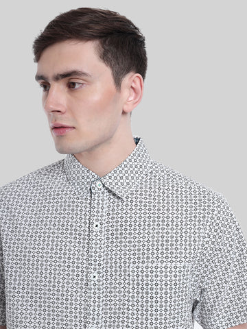 ATP-2130222-Geometric printed shirt